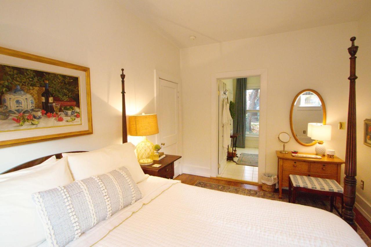 Louisville Bourbon Inn Phòng bức ảnh