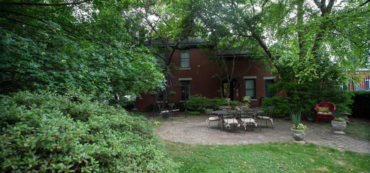 Louisville Bourbon Inn Ngoại thất bức ảnh